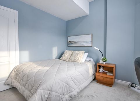 Photo 23 at 47 Maple Crown Terrace, Shore, Barrie