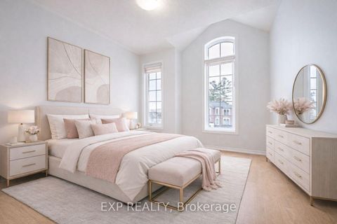 Photo 27 at 51 Ahchie Court, Patterson, Vaughan