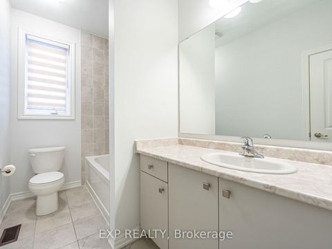 Photo 28 at 51 Ahchie Court, Patterson, Vaughan