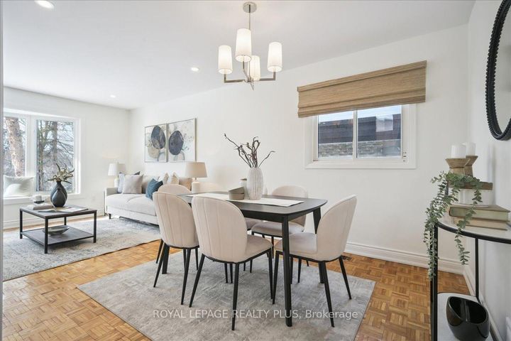 Photo 5 at 3655 Burnbrae Drive, Erindale, Mississauga