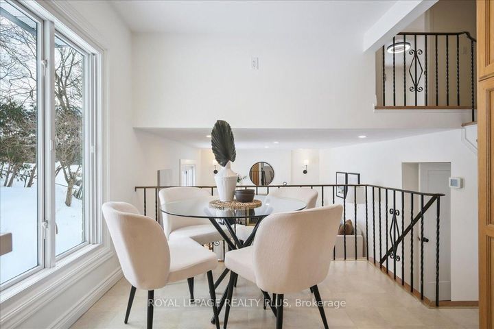 Photo 17 at 3655 Burnbrae Drive, Erindale, Mississauga