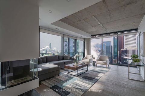 Photo 3 at 4401 - 224 King Street W, Waterfront Communities C1, Toronto