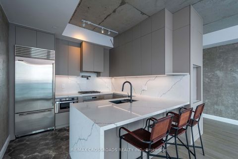 Photo 6 at 4401 - 224 King Street W, Waterfront Communities C1, Toronto