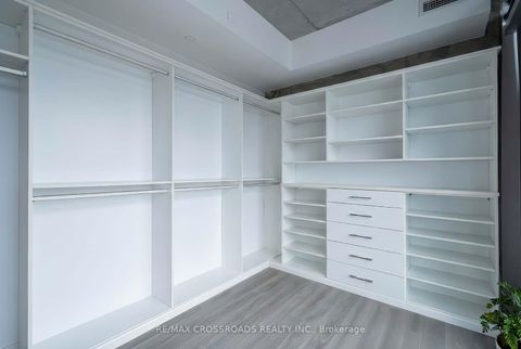 Photo 28 at 4401 - 224 King Street W, Waterfront Communities C1, Toronto