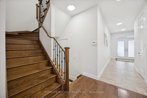 Photo 5 at 97 Dariole Drive, Rural Richmond Hill, Richmond Hill