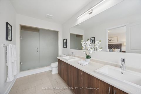 Photo 21 at 97 Dariole Drive, Rural Richmond Hill, Richmond Hill