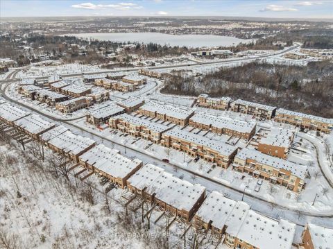 Photo 39 at 97 Dariole Drive, Rural Richmond Hill, Richmond Hill