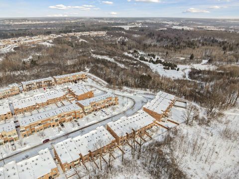 Photo 40 at 97 Dariole Drive, Rural Richmond Hill, Richmond Hill