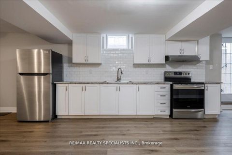 Photo 30 at 1165 Mitchell Court, Alcona, Innisfil