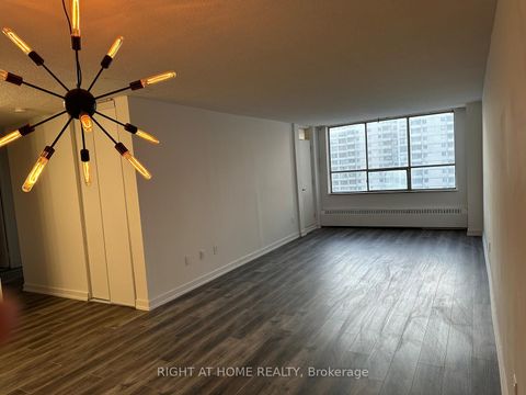Photo 4 at 1616 - 320 Dixon Road, The Westway, Toronto