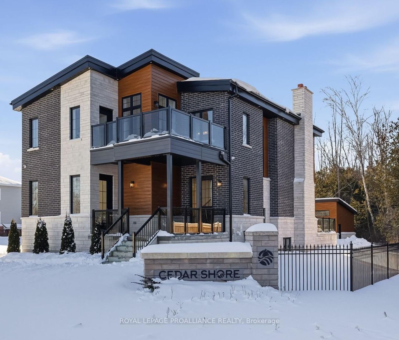 213 Suzanne Mess Boulevard, Cobourg 