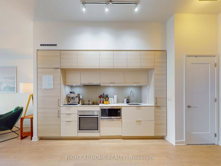 Photo 10 at 1904 - 88 Scott Street, Yonge Corridor, Toronto