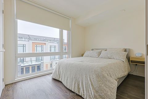 Photo 14 at 303 - 6 STECKLEY HOUSE Lane, Rural Richmond Hill, Richmond Hill