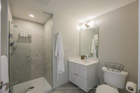 Photo 17 at 303 - 6 STECKLEY HOUSE Lane, Rural Richmond Hill, Richmond Hill