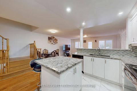 Photo 13 at 40 San Gabriele Place, Humber Summit, Toronto