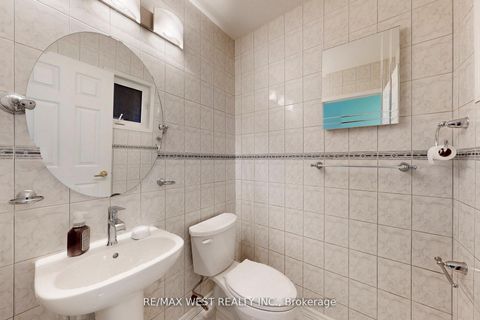 Photo 17 at 40 San Gabriele Place, Humber Summit, Toronto