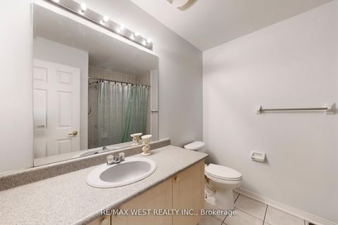 Photo 34 at 40 San Gabriele Place, Humber Summit, Toronto