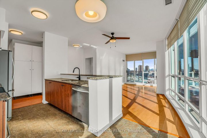 Photo 10 at PH7 - 185 Legion Road N, Mimico, Toronto