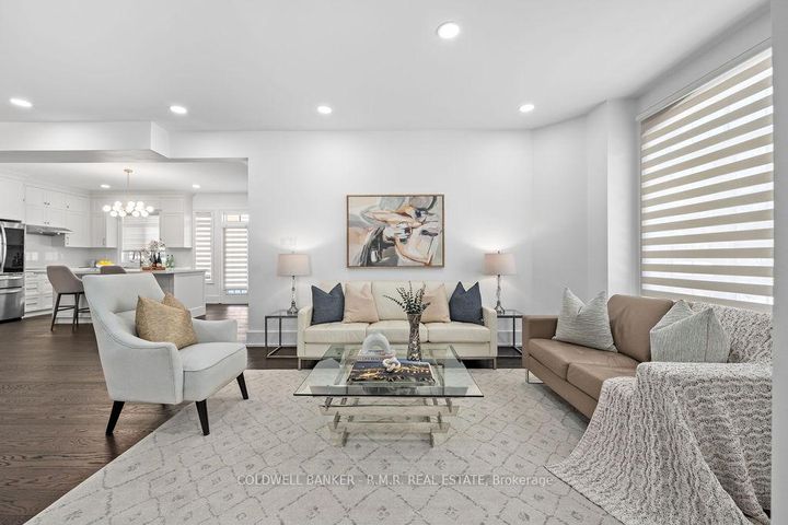 Photo 9 at 8 Valley Vista Drive, Patterson, Vaughan