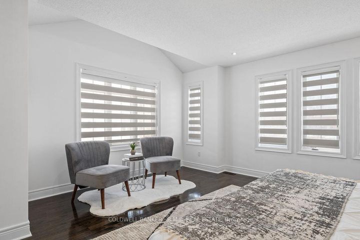 Photo 20 at 8 Valley Vista Drive, Patterson, Vaughan