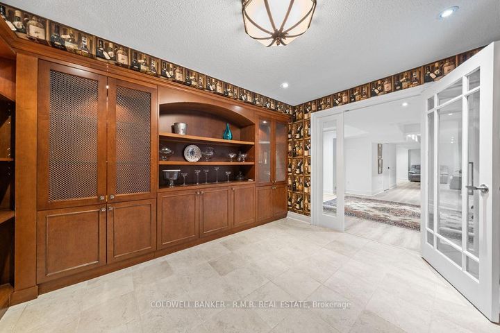 Photo 34 at 8 Valley Vista Drive, Patterson, Vaughan