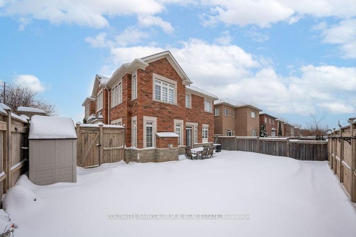 Photo 40 at 8 Valley Vista Drive, Patterson, Vaughan