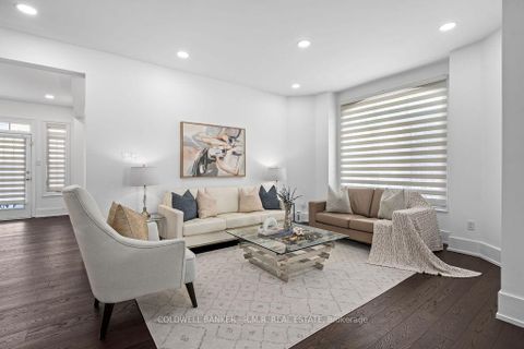 Photo 8 at 8 Valley Vista Drive, Patterson, Vaughan