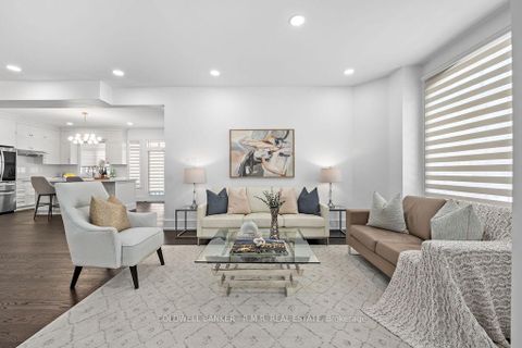 Photo 9 at 8 Valley Vista Drive, Patterson, Vaughan