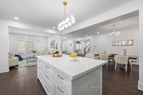 Photo 14 at 8 Valley Vista Drive, Patterson, Vaughan