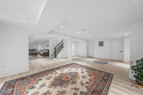 Photo 32 at 8 Valley Vista Drive, Patterson, Vaughan