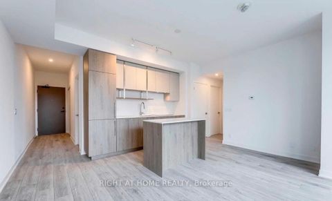 Photo 10 at 1811 - 15 Holmes Avenue, Willowdale East, Toronto