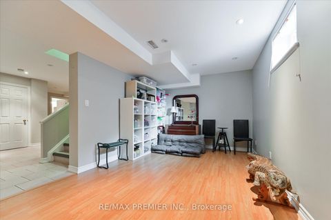 Photo 15 at 581 Wycliffe Avenue, Islington Woods, Vaughan