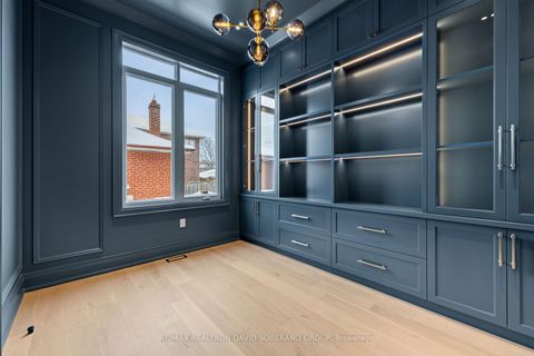 Photo 3 at 165 Mcallister Road, Clanton Park, Toronto