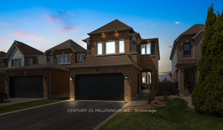 Photo 1 at 88 Eaton Street, Georgetown, Halton Hills