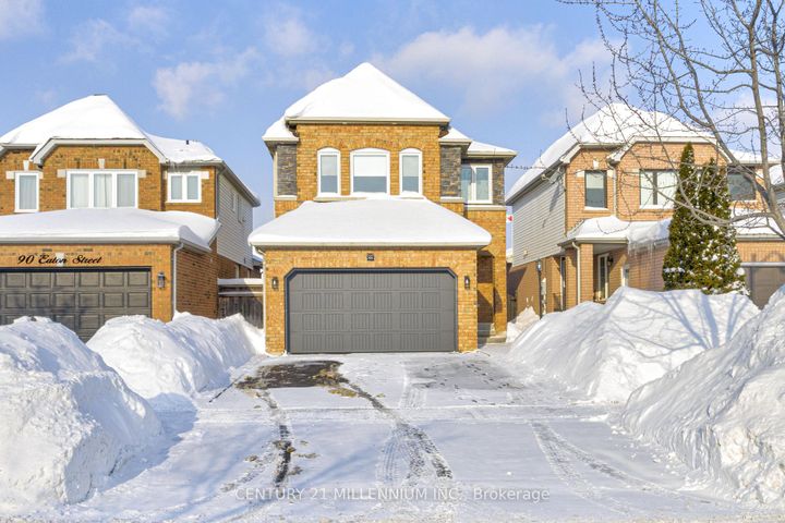 Photo 2 at 88 Eaton Street, Georgetown, Halton Hills