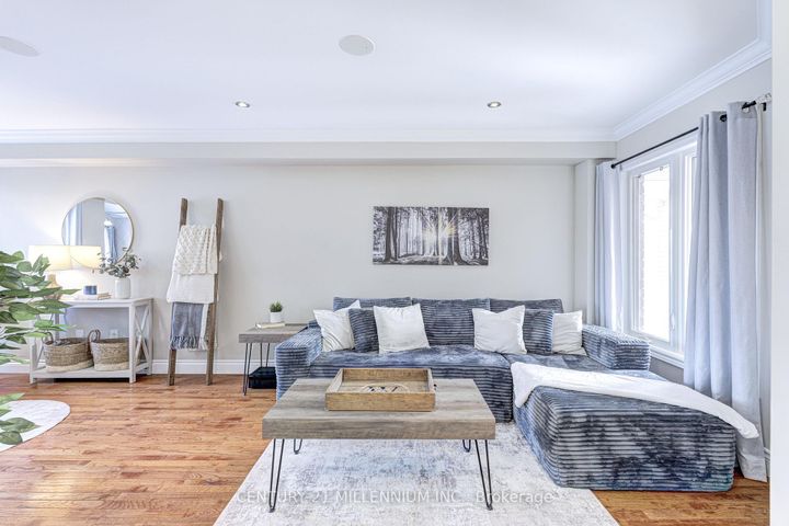 Photo 11 at 88 Eaton Street, Georgetown, Halton Hills