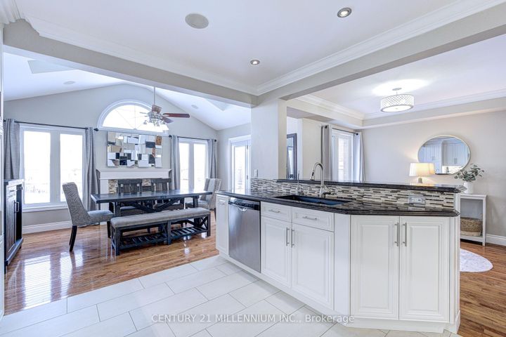 Photo 19 at 88 Eaton Street, Georgetown, Halton Hills