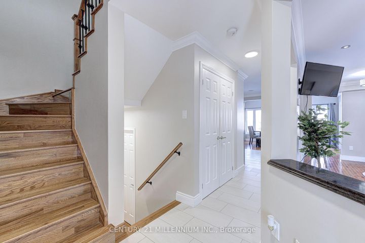 Photo 23 at 88 Eaton Street, Georgetown, Halton Hills