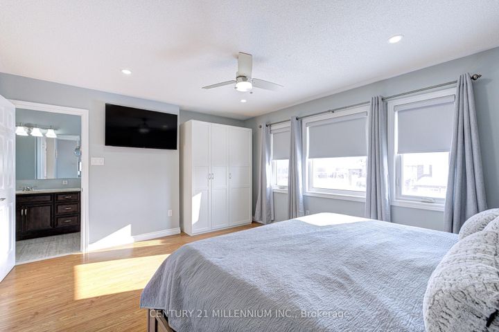 Photo 27 at 88 Eaton Street, Georgetown, Halton Hills