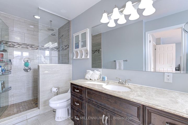 Photo 29 at 88 Eaton Street, Georgetown, Halton Hills