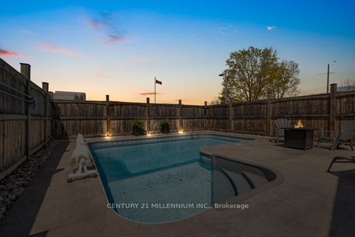 Photo 48 at 88 Eaton Street, Georgetown, Halton Hills