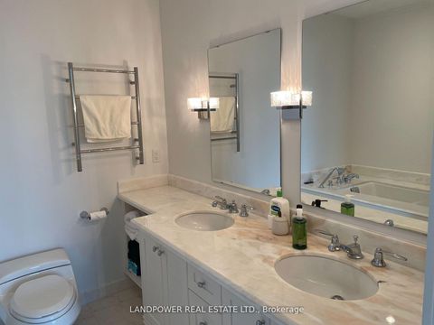 Photo 5 at 3702 - 183 Wellington Street, Waterfront Communities C1, Toronto