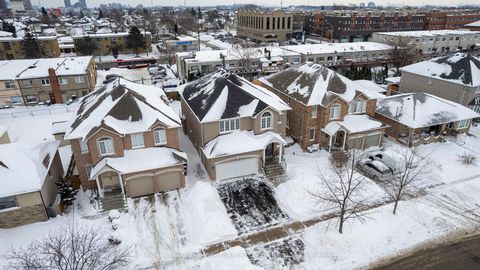 Photo 1 at 91A Regent Road, CFB, Toronto