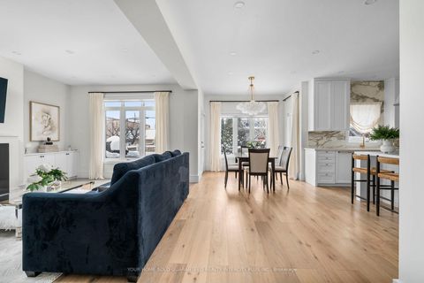 Photo 9 at 91A Regent Road, CFB, Toronto