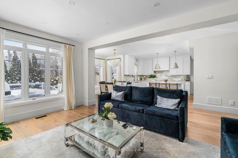 Photo 11 at 91A Regent Road, CFB, Toronto