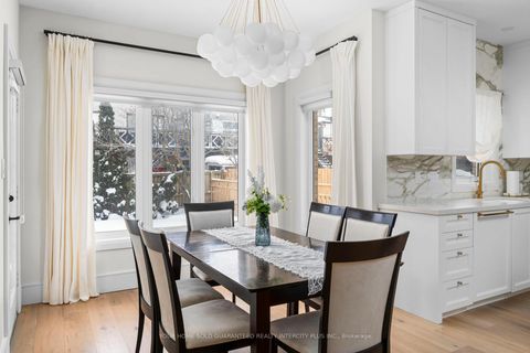 Photo 12 at 91A Regent Road, CFB, Toronto