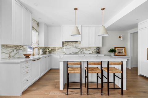 Photo 13 at 91A Regent Road, CFB, Toronto