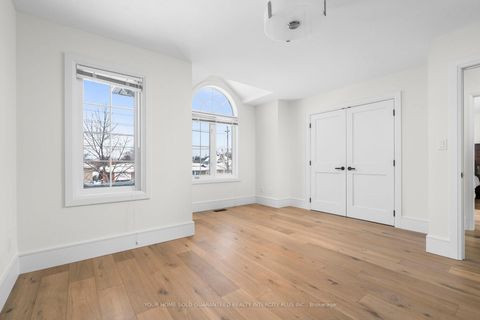 Photo 21 at 91A Regent Road, CFB, Toronto