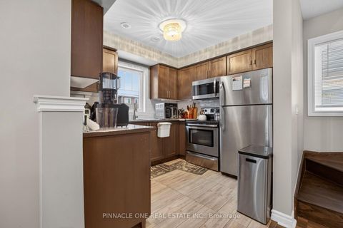 Photo 11 at 14 Nearco Crescent, Windfields, Oshawa