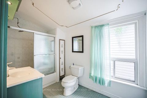 Photo 19 at 141 Gerrard Street E, Moss Park, Toronto